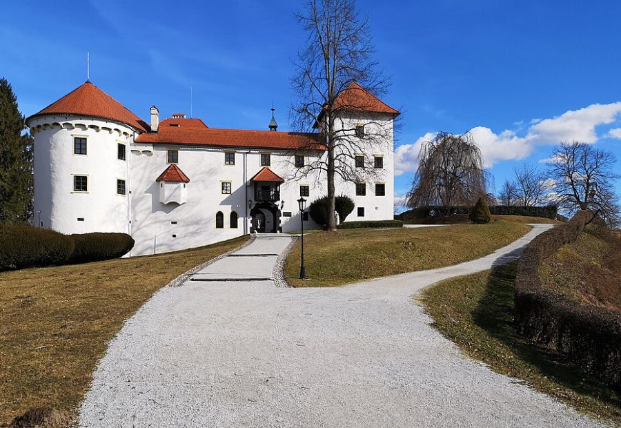 Grad Bogenšperk – grajski izlet nad Šmartnim pri Litiji