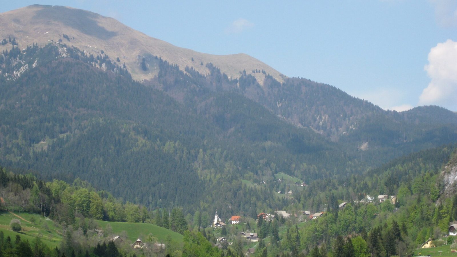 Planina pod Golico – izlet v okolici mesta Jesenice