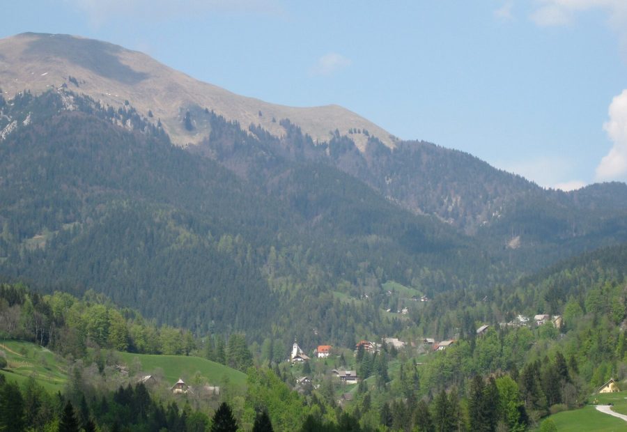 Planina pod Golico – izlet v okolici mesta Jesenice