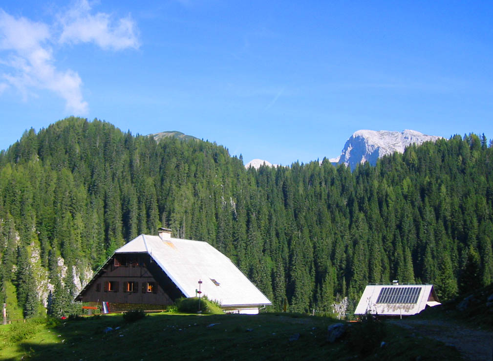 Koča na Planini pri Jezeru