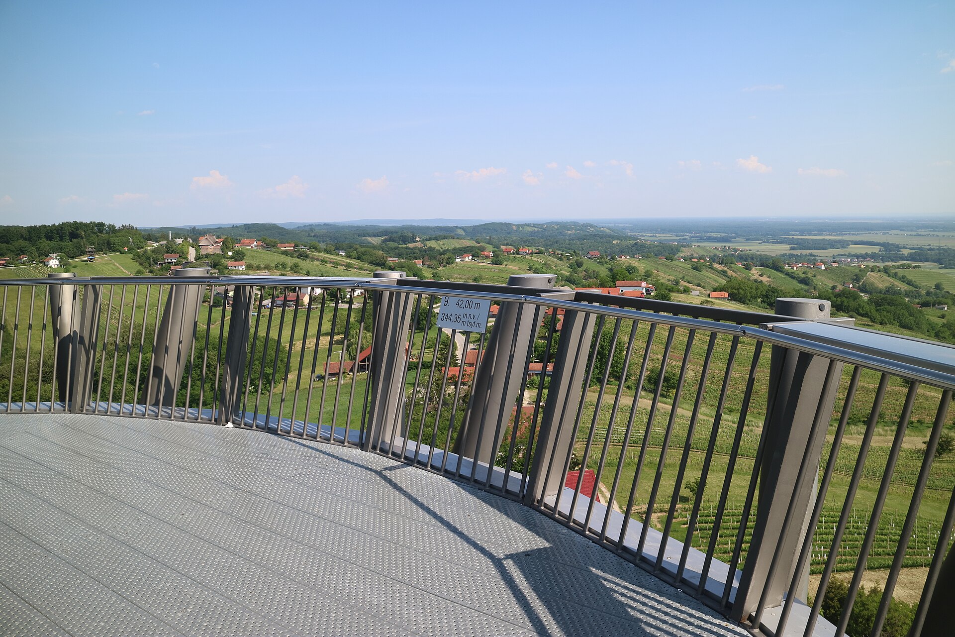 Pogled na Vinarium Lendava