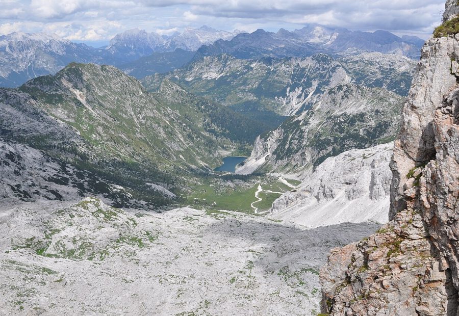 Krnsko jezero v Julijskih Alpah