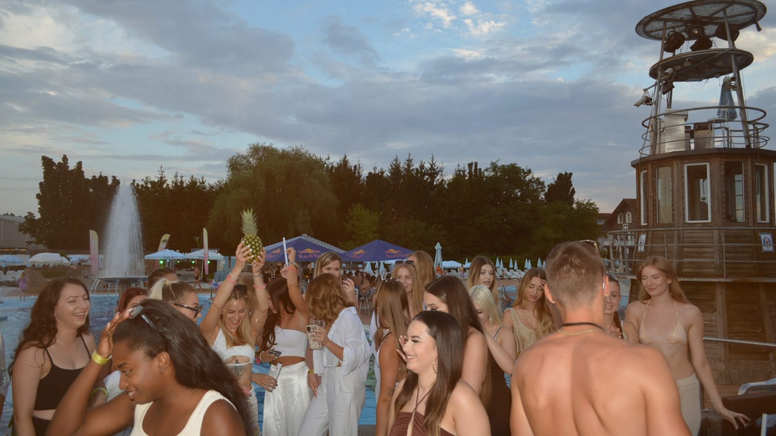 Laguna Mestna plaža Ljubljana z zunanjimi bazeni