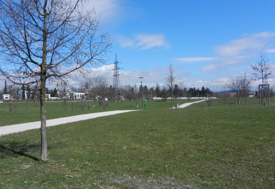 Šmartinski park Ljubljana - družinski izlet v Ljubljani