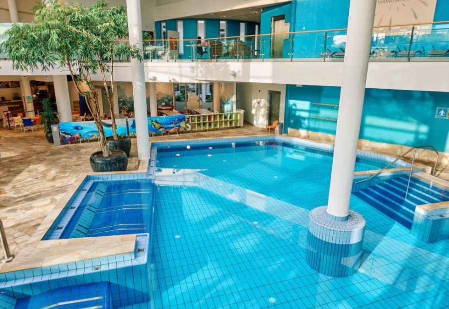 Vodno mesto Atlantis Ljubljana - notranji bazen in vodne površine
