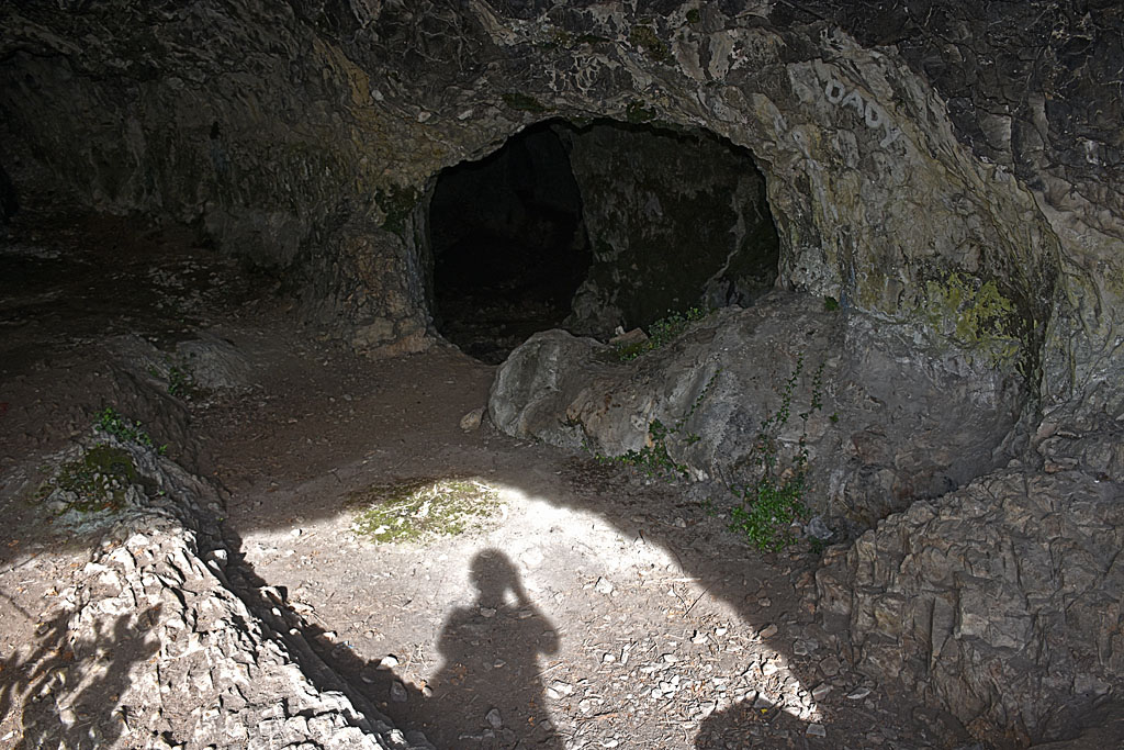 The cave is more than 30 m long and is an archaeological site.