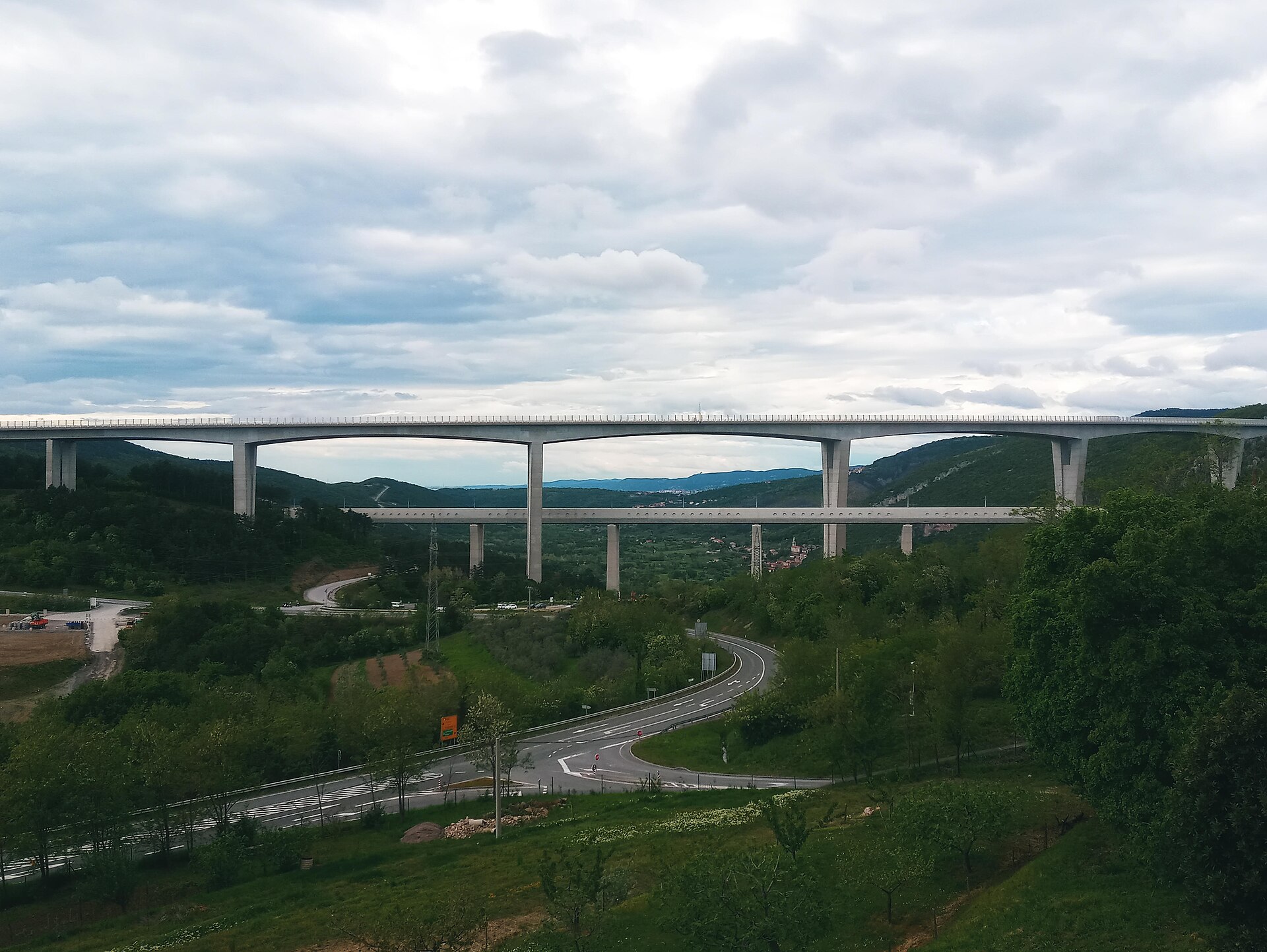 Highway A1 Črni Kal viaduct, below Gabrovica viaduct on new Divača-Koper railway, near Črni Kal, Slovenia