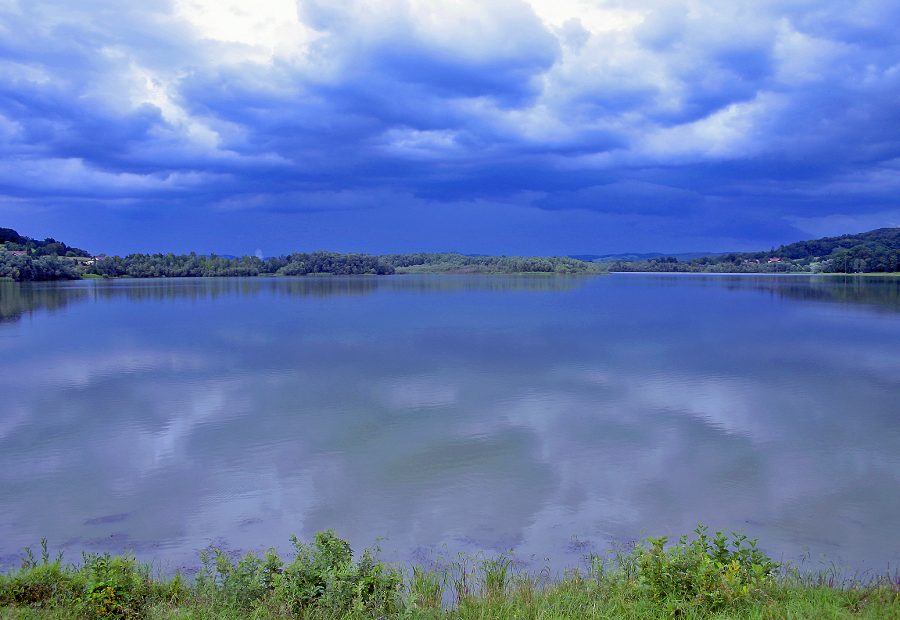 Ledavsko jezero