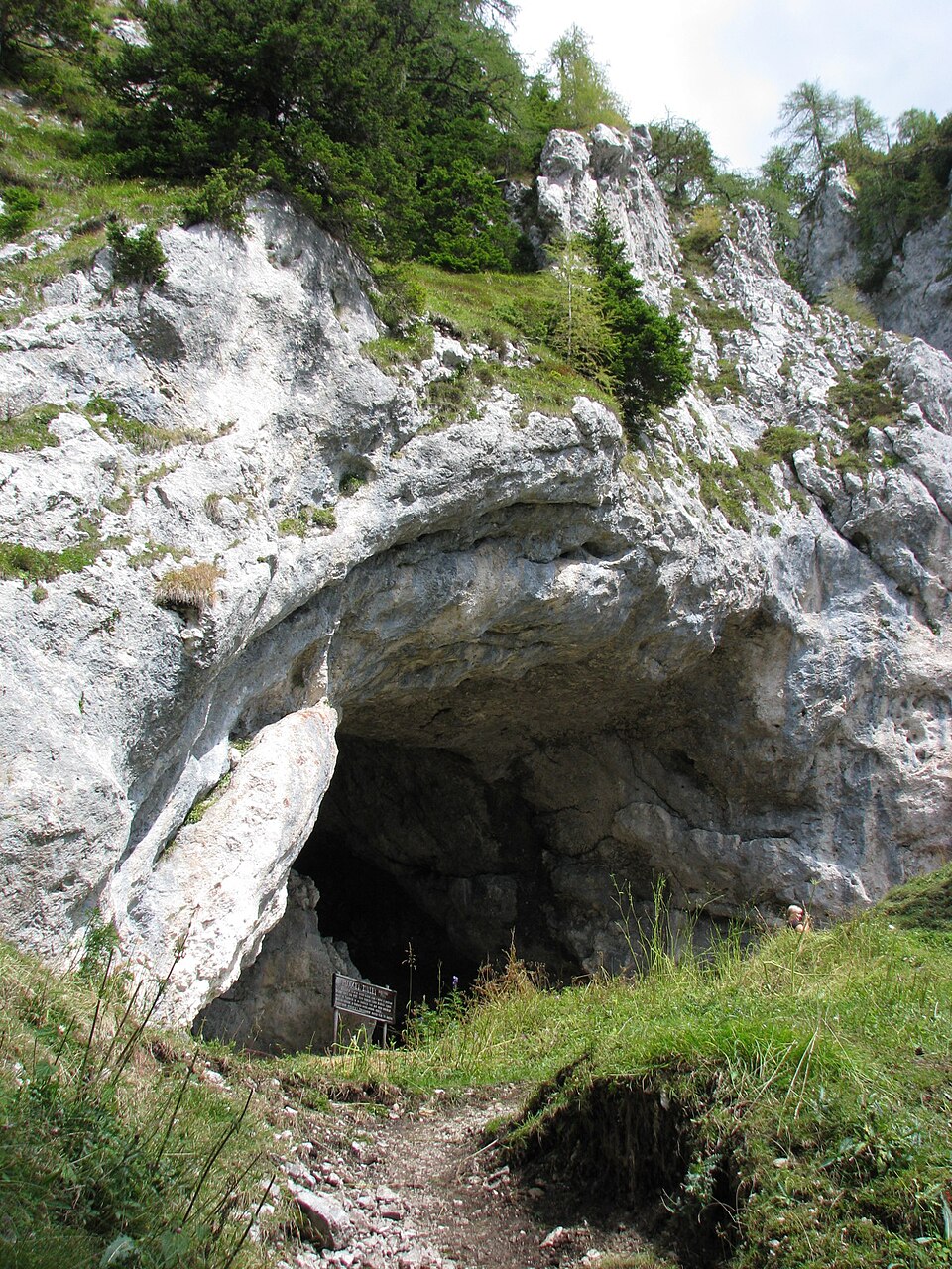 Potočka zijalka - fotografija izleta