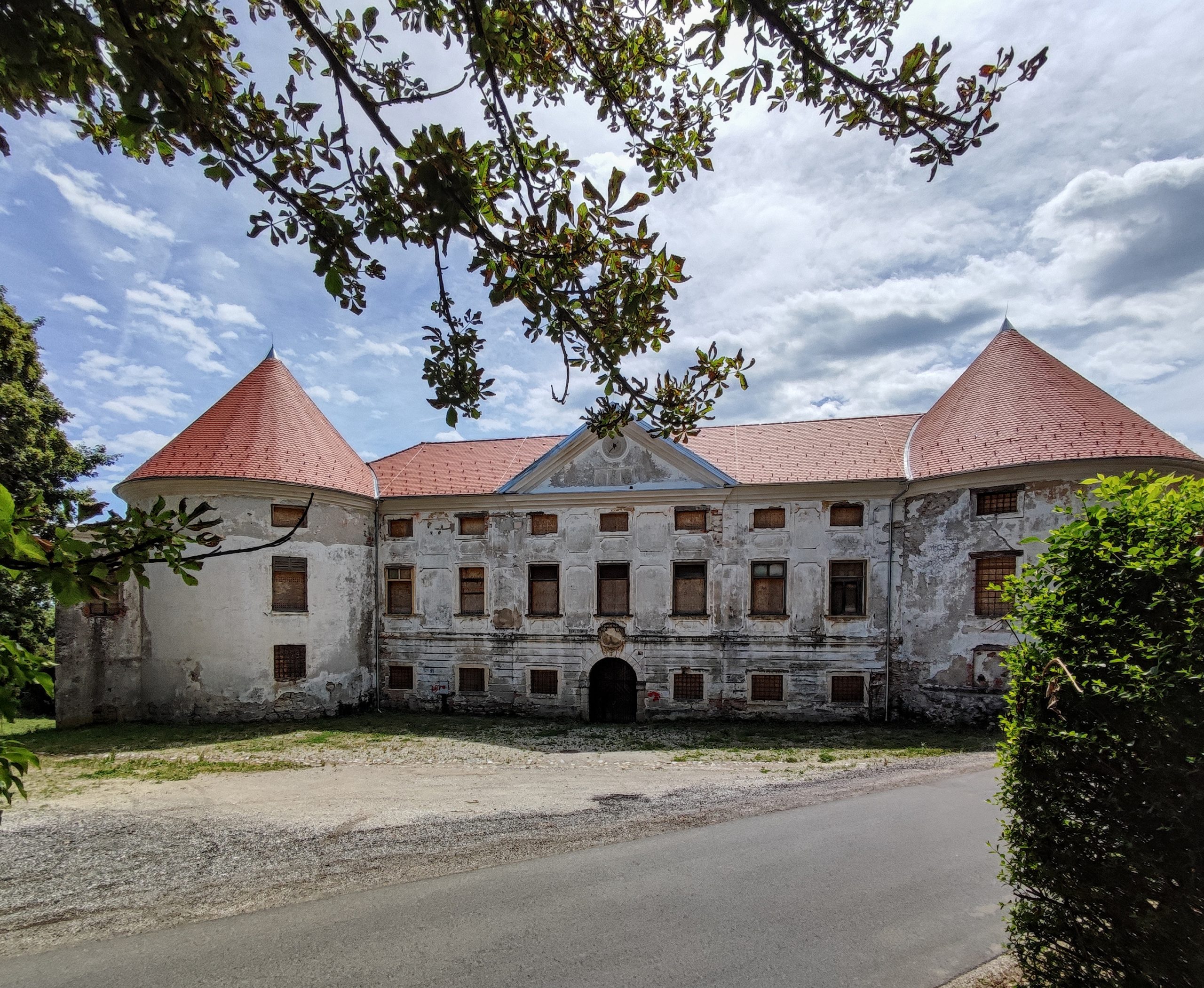 Srajbarski turn castle 02