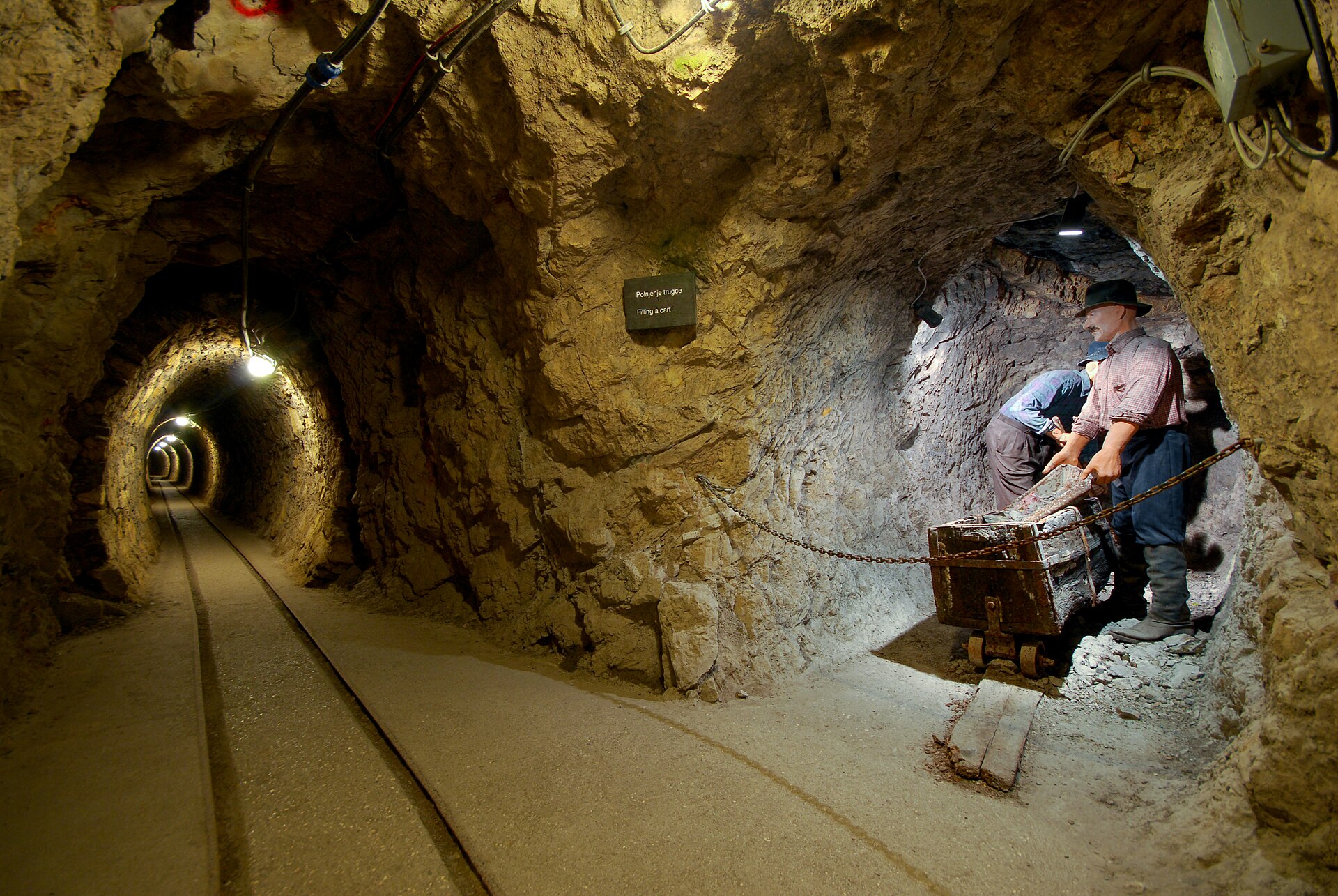Antonijev rov Idrija
